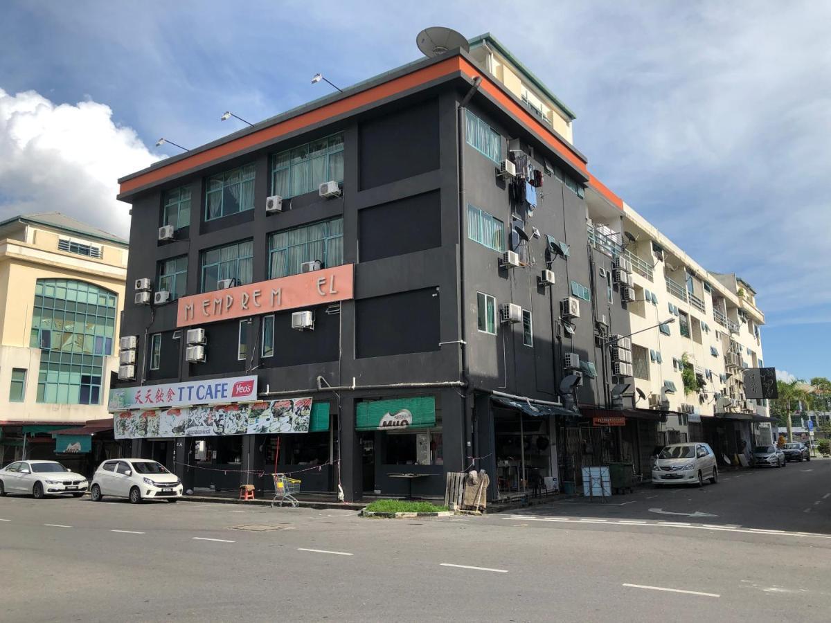 Super Oyo 90668 Joy Inn Miri Kültér fotó