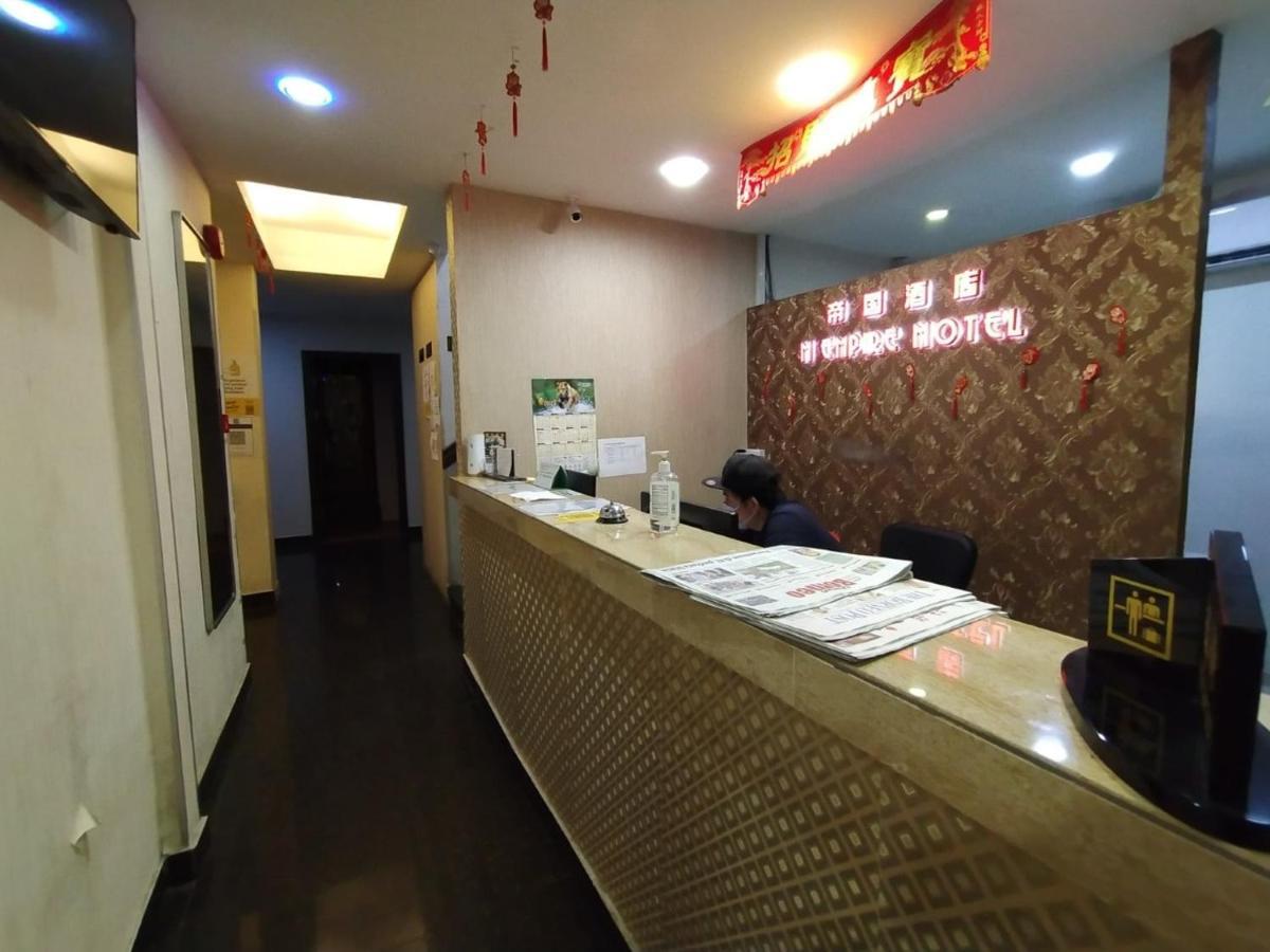Super Oyo 90668 Joy Inn Miri Kültér fotó