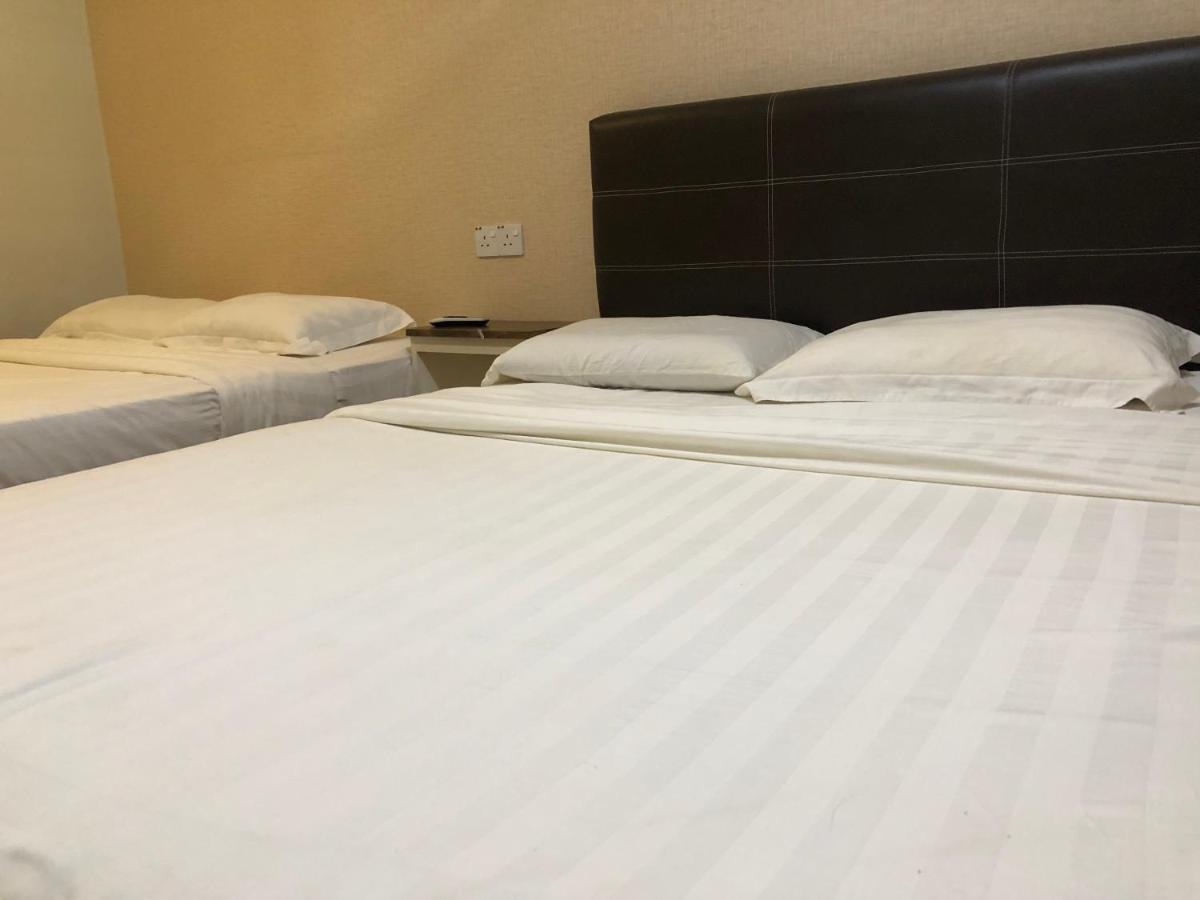Super Oyo 90668 Joy Inn Miri Kültér fotó