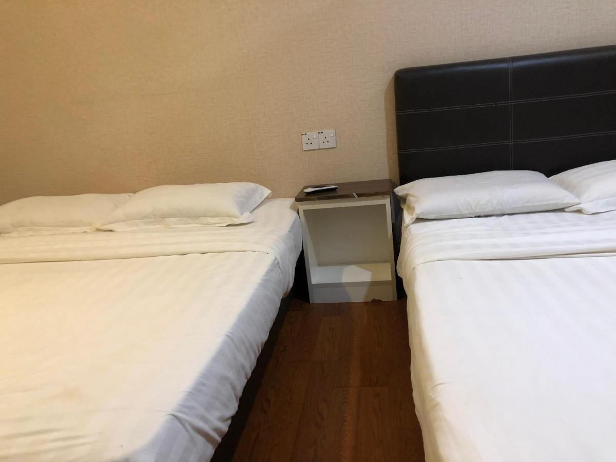 Super Oyo 90668 Joy Inn Miri Kültér fotó