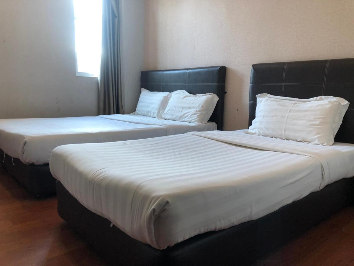 Super Oyo 90668 Joy Inn Miri Kültér fotó